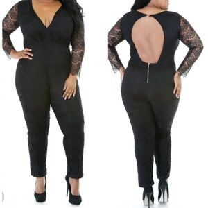 Xtaren Plus Women's Black Lace Long Sleeve Jumpsuit Size L/XL New Without Tag